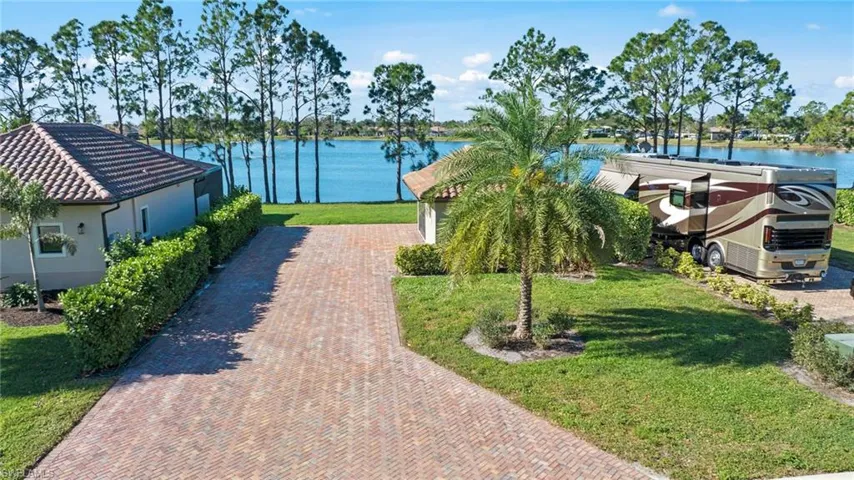 13809 Golden Palms CIR, FORT MYERS FL 33913