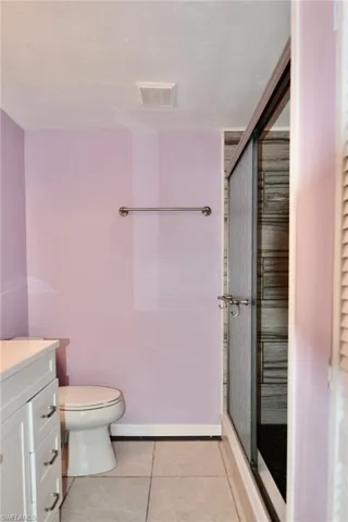 18220 Elmwood Dr, Alva, Florida 33920