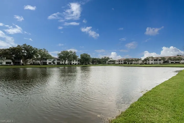 1885 Les Chateaux BLVD # 101, NAPLES FL 34109