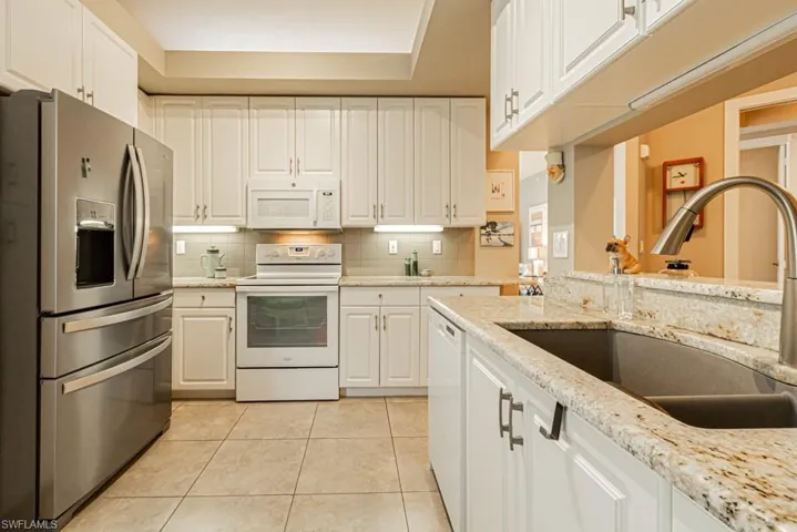 1885 Les Chateaux BLVD # 101, NAPLES FL 34109
