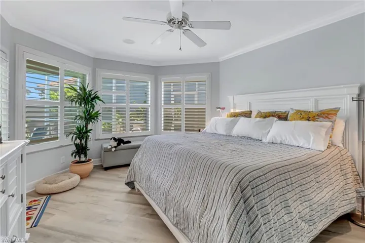 1097 Jardin Dr, Naples Fl 34104
