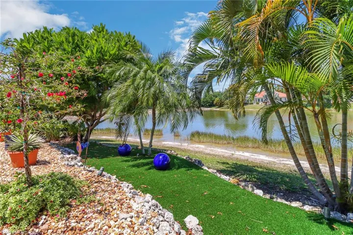 1097 Jardin Dr, Naples Fl 34104