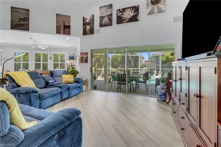1097 Jardin Dr, Naples Fl 34104