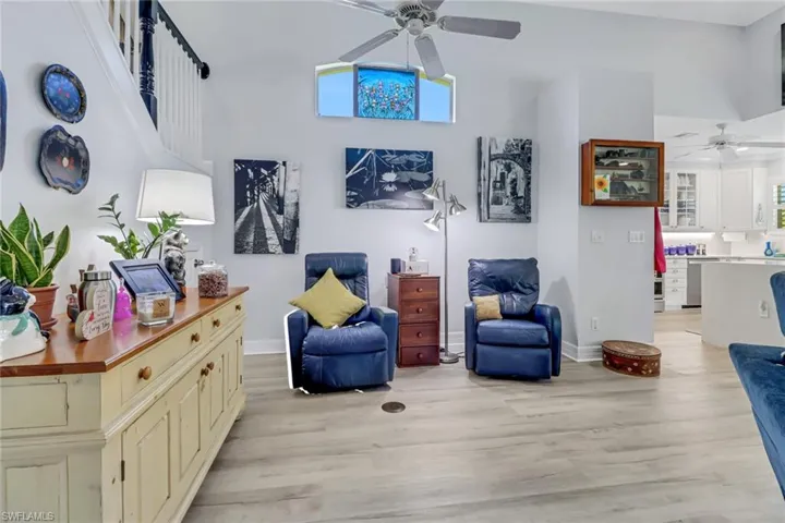 1097 Jardin Dr, Naples Fl 34104