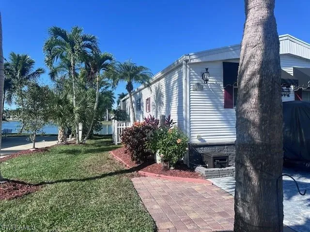 1190  Silver Lakes  BLVD, Naples, FL 34114