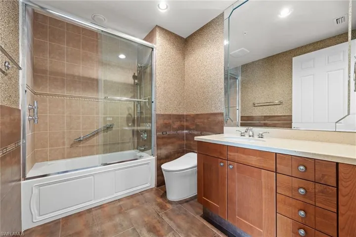14270 Royal Harbour Ct 323, Fort Myers, Florida 33908