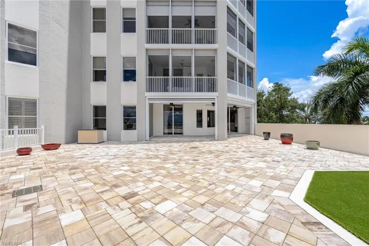 14270 Royal Harbour Ct 323, Fort Myers, Florida 33908