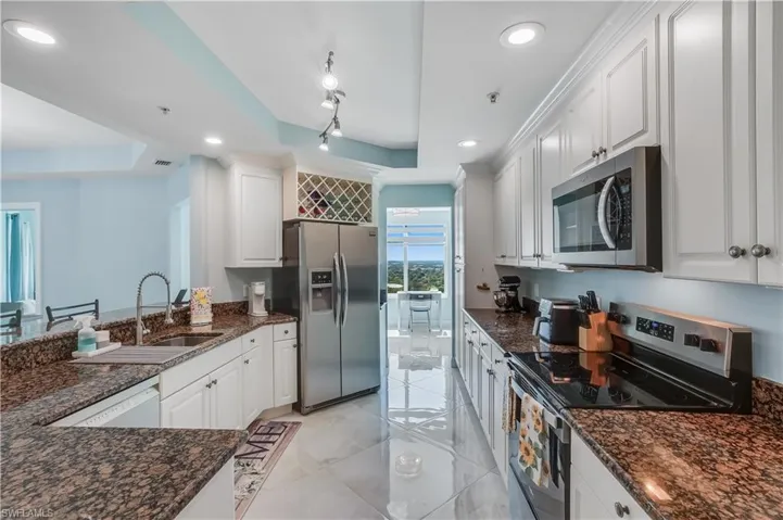 2743 1st St 2106, Fort Myers, Florida 33916