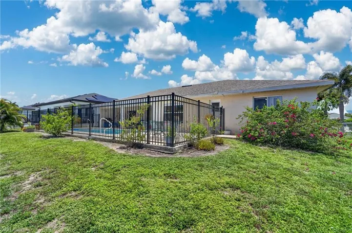 2613 Sw 27th St, Cape Coral, Florida 33914