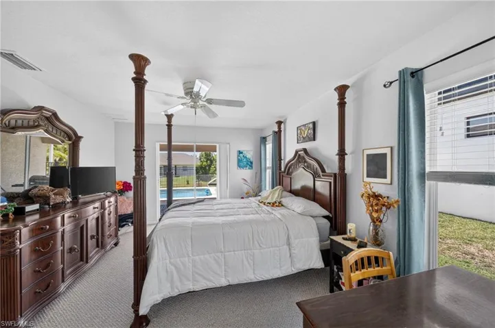 2613 Sw 27th St, Cape Coral, Florida 33914