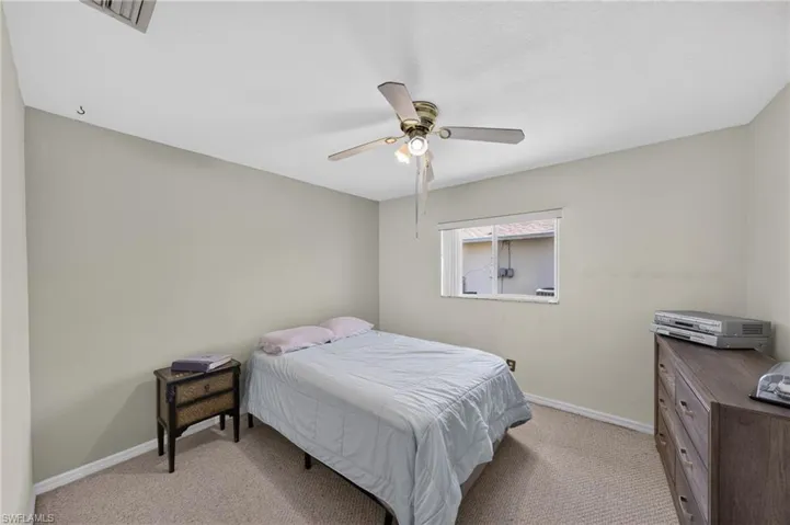 2613 Sw 27th St, Cape Coral, Florida 33914