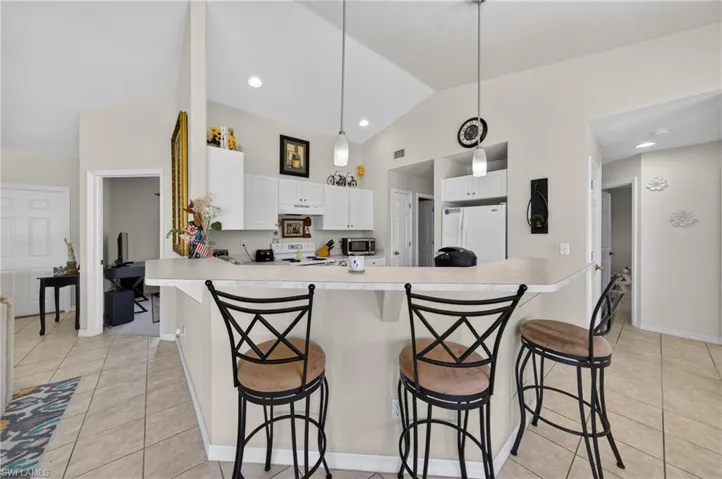 2613 Sw 27th St, Cape Coral, Florida 33914