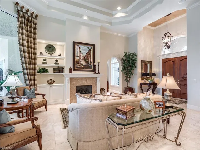 Living room with a natural gas fireplace