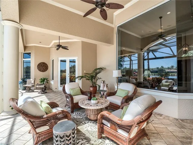 Lanai sitting area