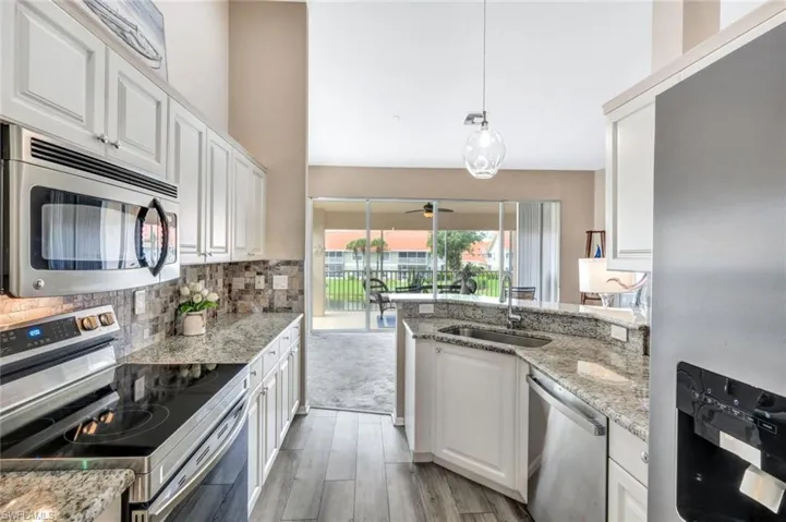 5220  Birmingham  DR, Naples, FL 34110