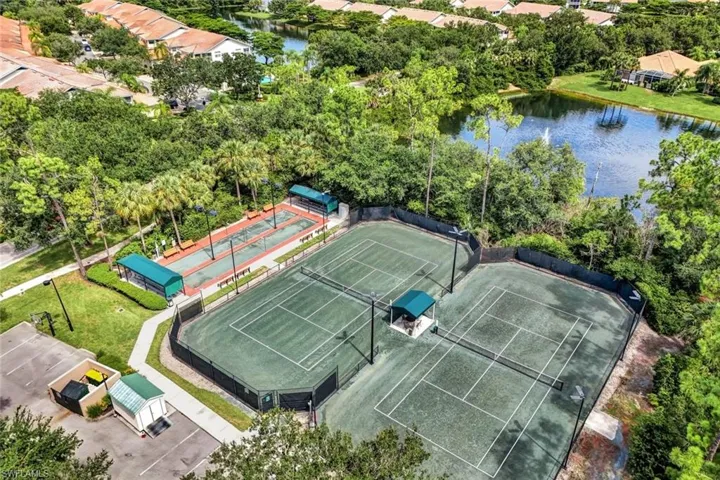 5220  Birmingham  DR, Naples, FL 34110