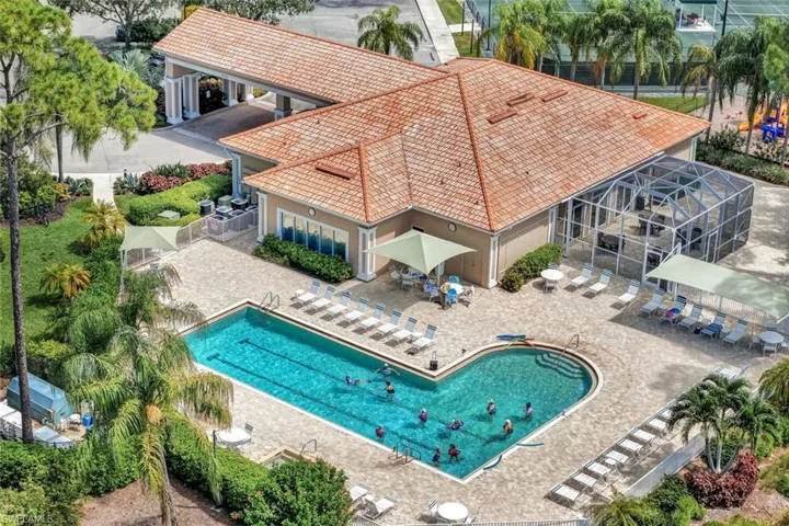 5220  Birmingham  DR, Naples, FL 34110