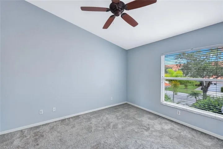 5220  Birmingham  DR, Naples, FL 34110