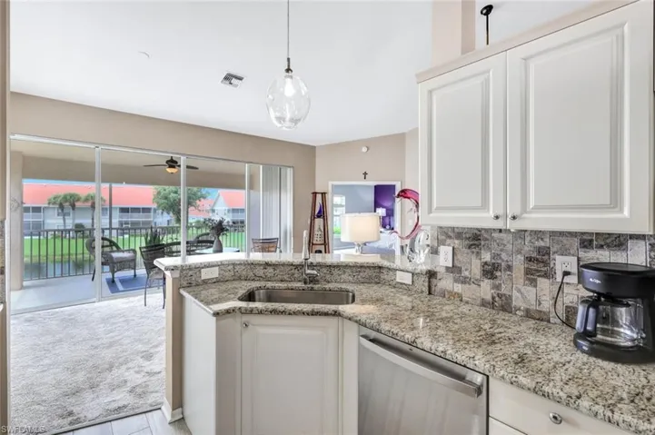 5220  Birmingham  DR, Naples, FL 34110