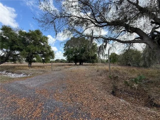 235 & 225 S Arboleda St, Clewiston, Florida 33440