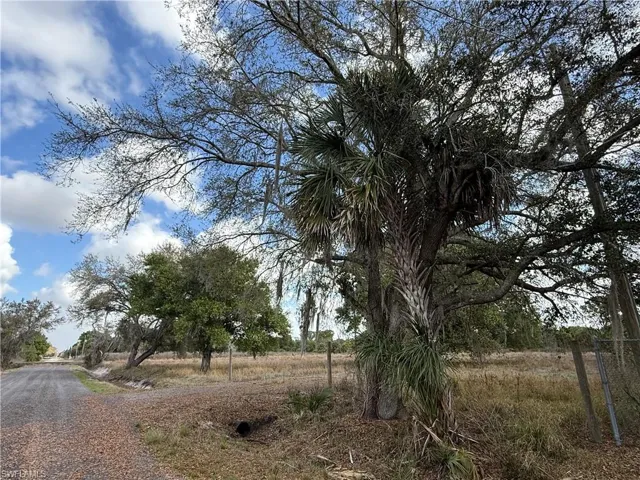 235 & 225 S Arboleda  ST, Clewiston, FL 33440