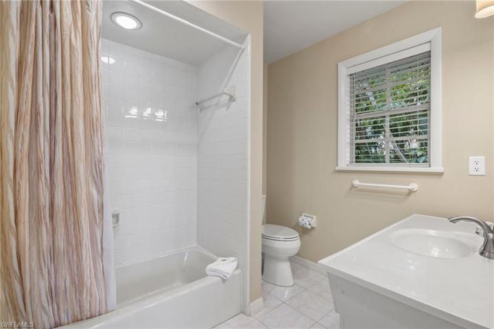 Shower/Tub Combo