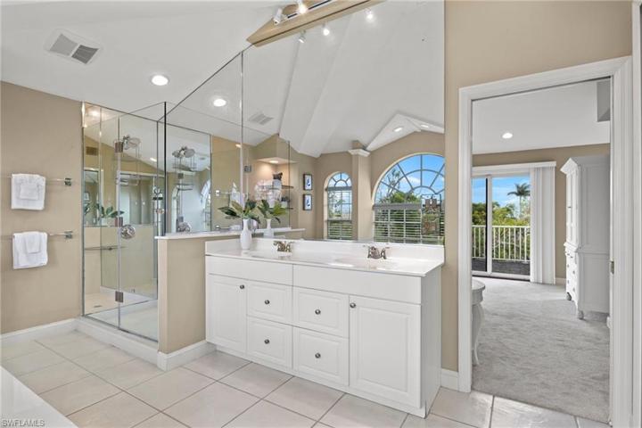 Primary Bathroom/Double Sinks