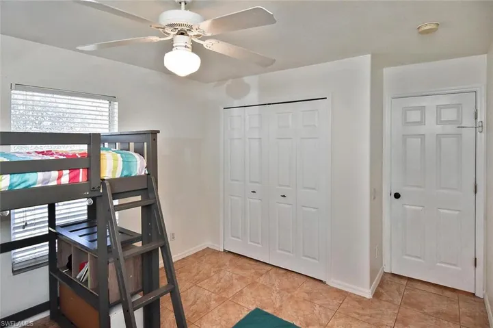 529  Durion  DR, Lehigh Acres, FL 33974