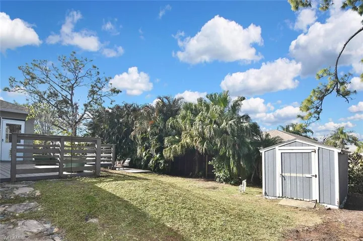 529  Durion  DR, Lehigh Acres, FL 33974