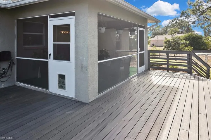 529  Durion  DR, Lehigh Acres, FL 33974