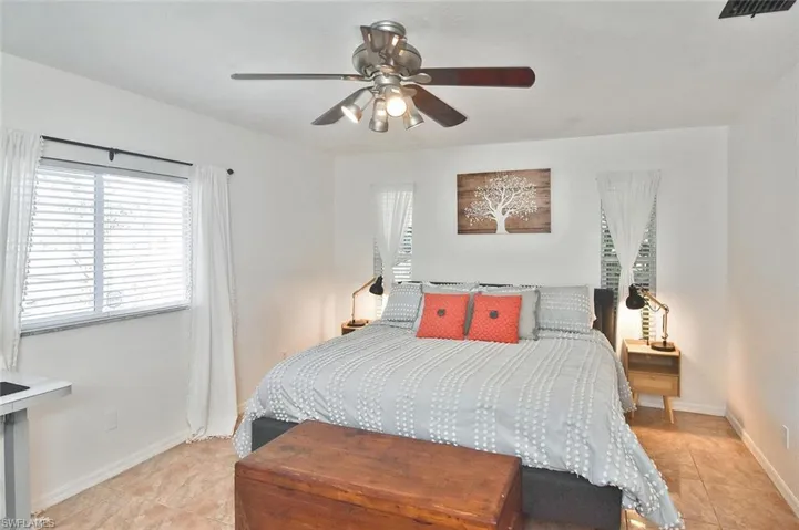 529  Durion  DR, Lehigh Acres, FL 33974