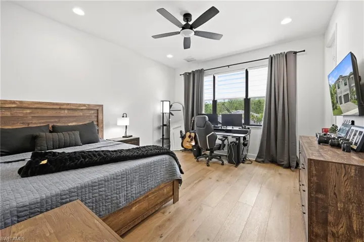 20281 Fair Oak Ln, Estero, Florida 33928