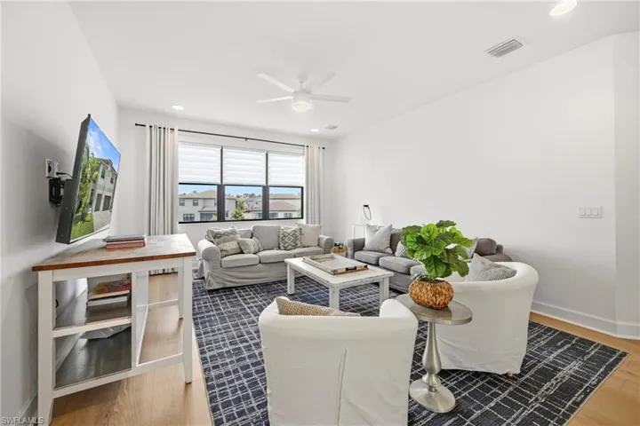 20281 Fair Oak Ln, Estero, Florida 33928