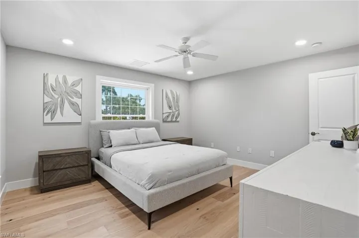 1538  Wilton  LN, Sanibel, FL 33957