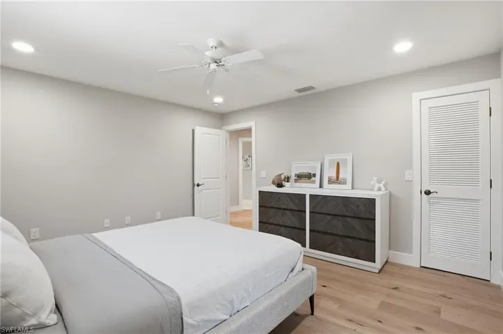 1538  Wilton  LN, Sanibel, FL 33957