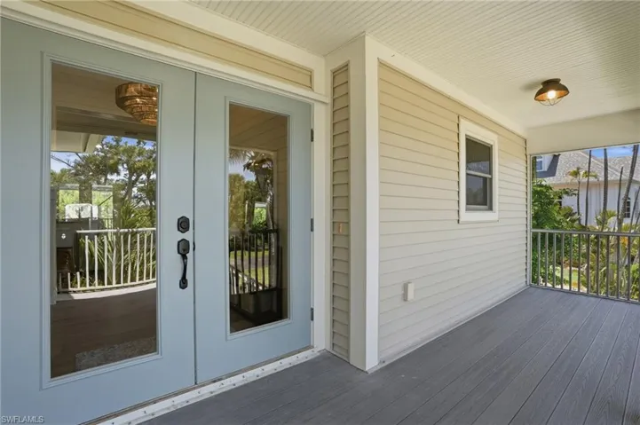 1538  Wilton  LN, Sanibel, FL 33957