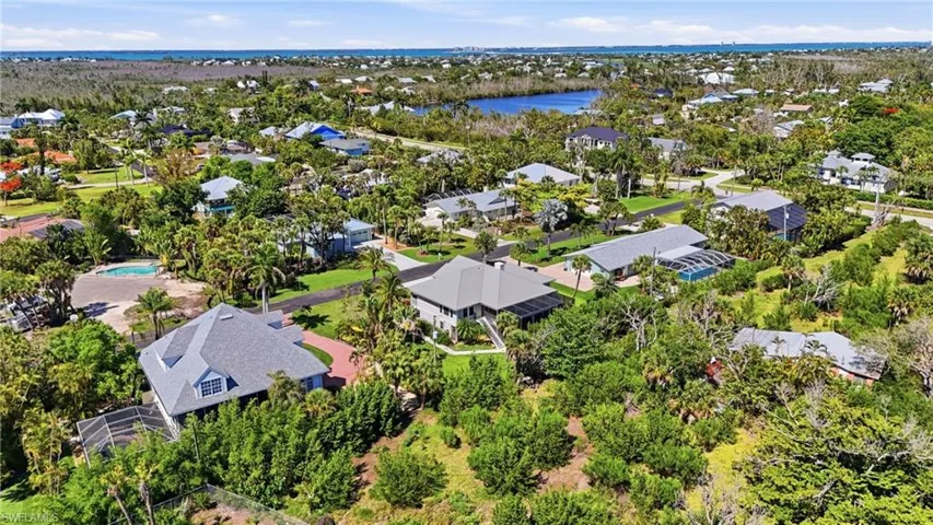 1538  Wilton  LN, Sanibel, FL 33957