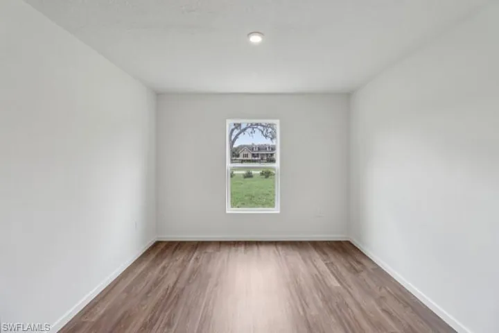4007 Nw 38th Ln, Cape Coral, Florida 33993