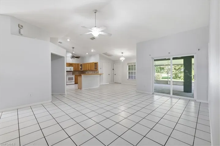 4530  Springview  CIR, Labelle, FL 33935