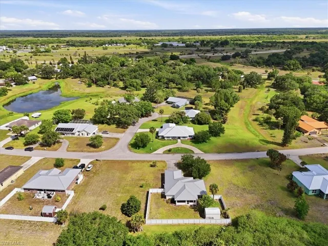 4530  Springview  CIR, Labelle, FL 33935