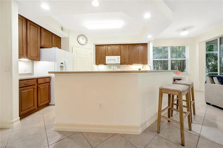 1760 Tarpon Bay DR S # 101, NAPLES FL 34119