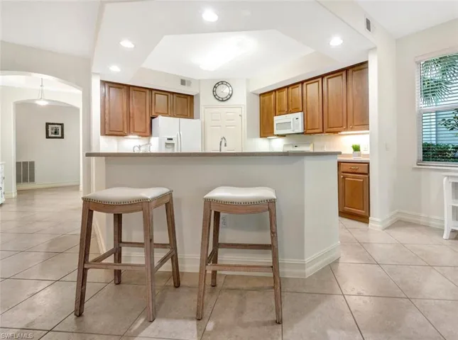 1760 Tarpon Bay DR S # 101, NAPLES FL 34119