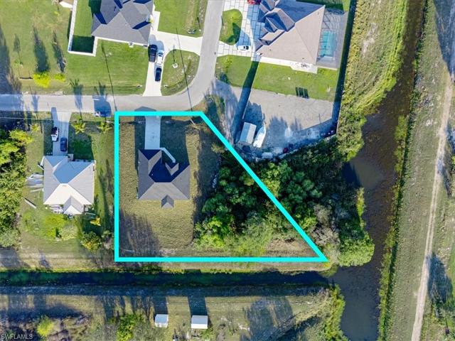 19,000+ sqft LOT
