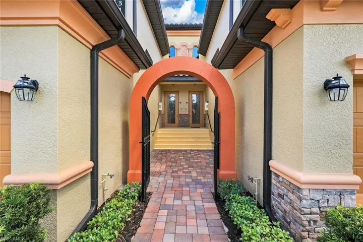 17311 Cherrywood Ct 8303, Bonita Springs, Florida 34135