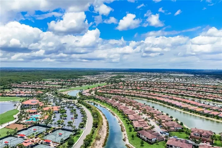 17311 Cherrywood Ct 8303, Bonita Springs, Florida 34135