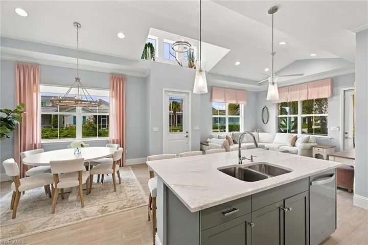 7006 Saona Ct, Naples, Florida 34113