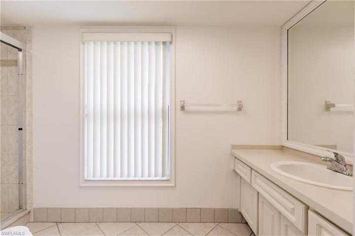 Master Bath2