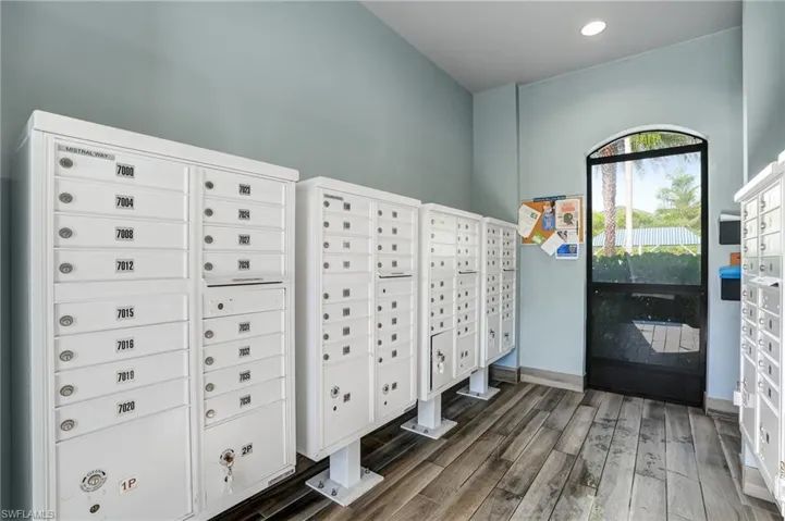 Indoor Mail Room