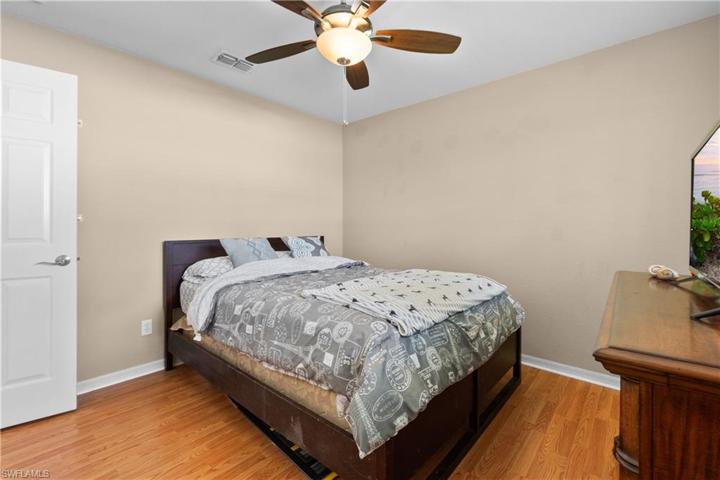 2533 NW 22nd PL, CAPE CORAL FL 33993