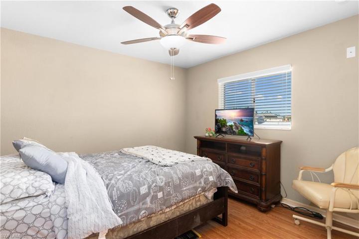2533 NW 22nd PL, CAPE CORAL FL 33993